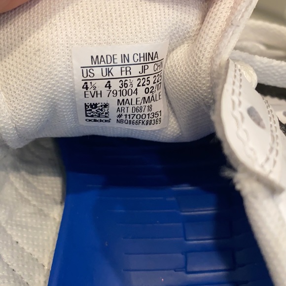 Adidas shell tops - Picture 7 of 7